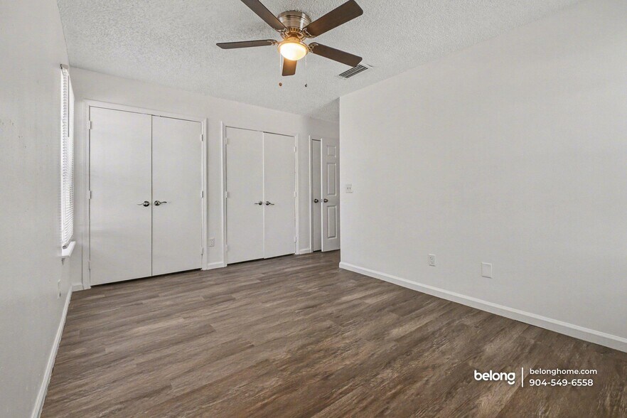 Building Photo - 1995 W 4th St