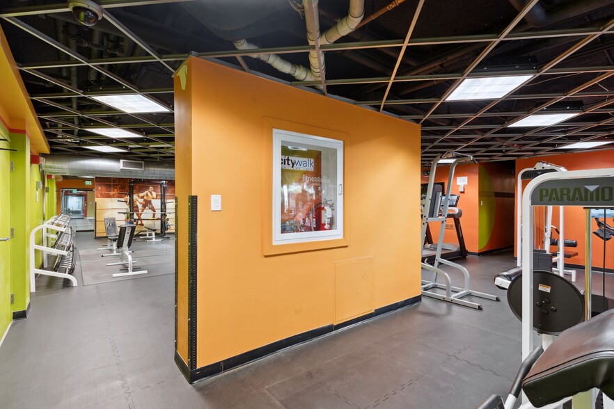 Community gym - 417 E Kiowa St