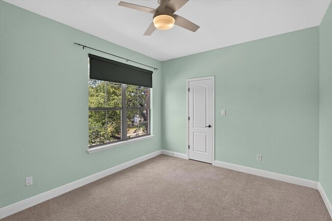 Building Photo - 3010 Lombardi Way