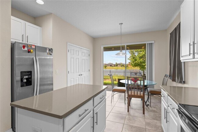 Building Photo - 3443 Sagebrush St