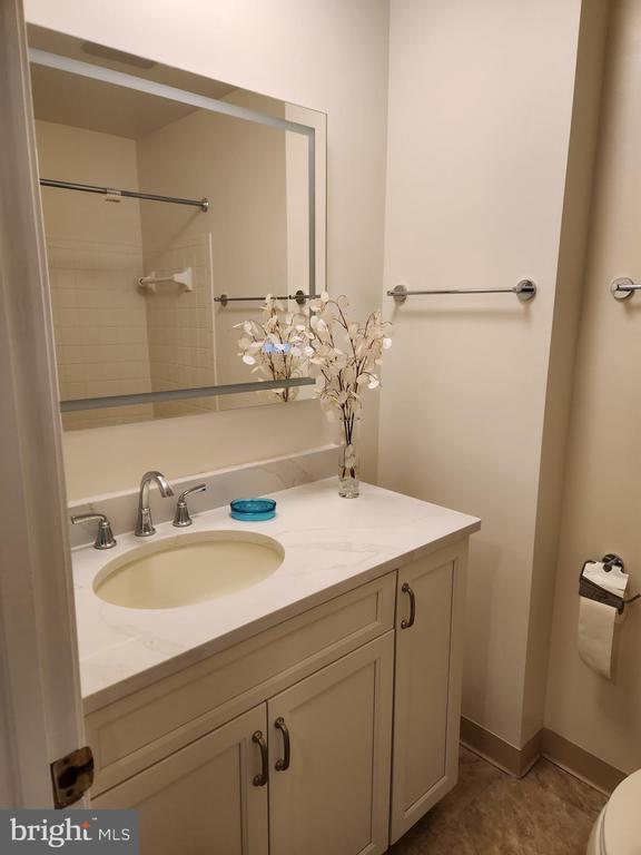 Building Photo - 10456 Parthenon Ct