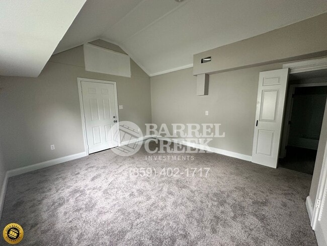 Building Photo - 115 Robertson Ln