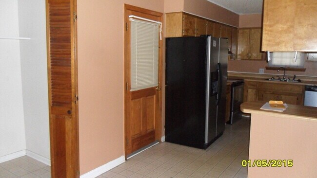 Building Photo - 2507 Lowndes Dr