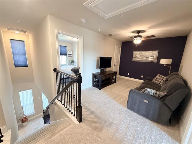 Building Photo - 305 Tottenham Ct