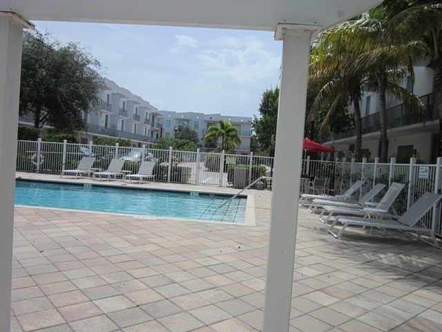 Building Photo - 2100 Van Buren St