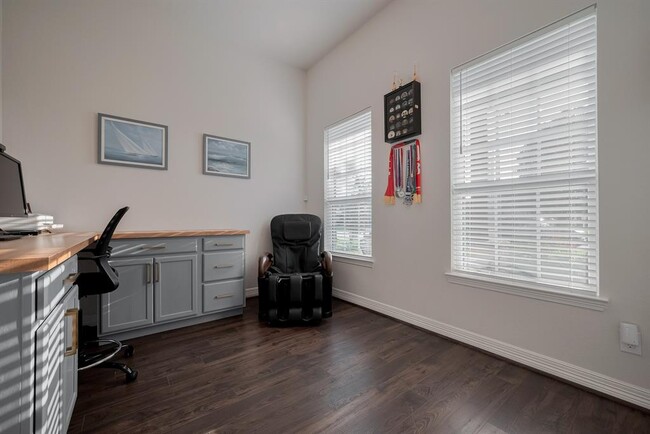 Building Photo - 3114 Calla Lily Trl