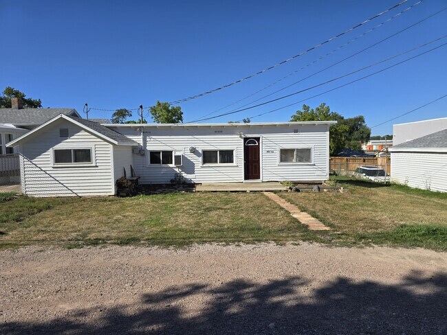 Building Photo - 515 E New York St