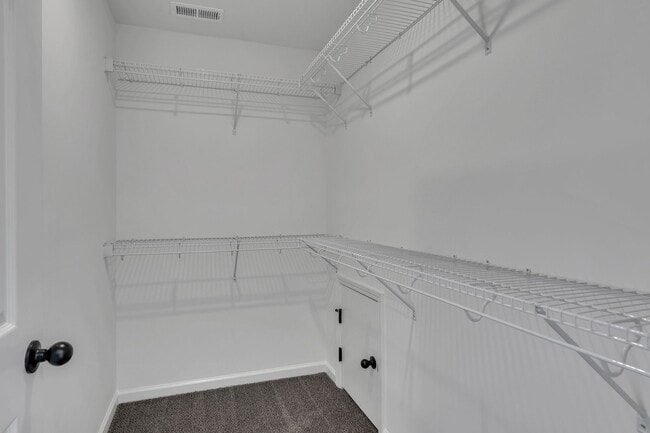 Building Photo - 158 S Ford St