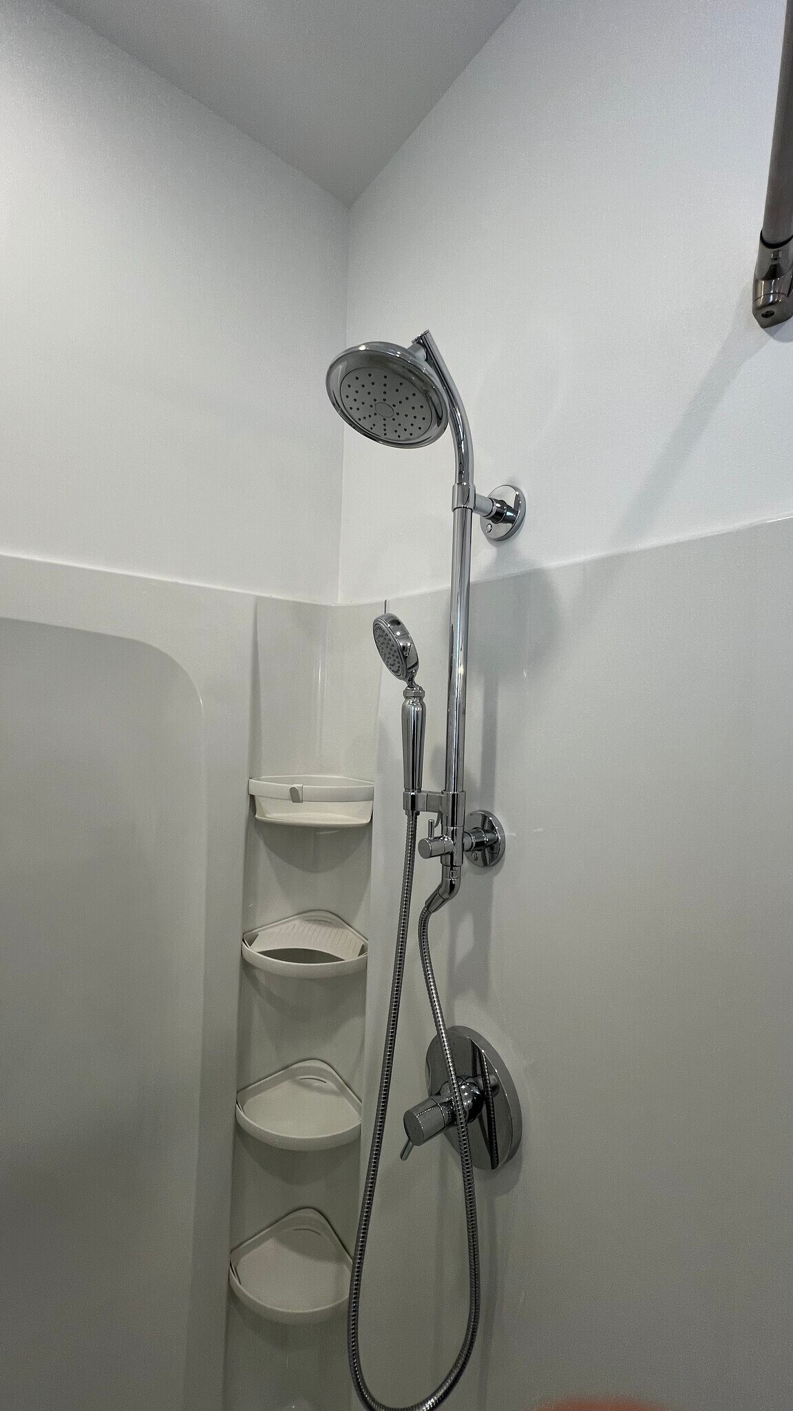 Kohler Fixtures - 3044 Minot Ave