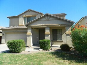 Building Photo - Coming Soon 8.2026 5bedroom 3 baths