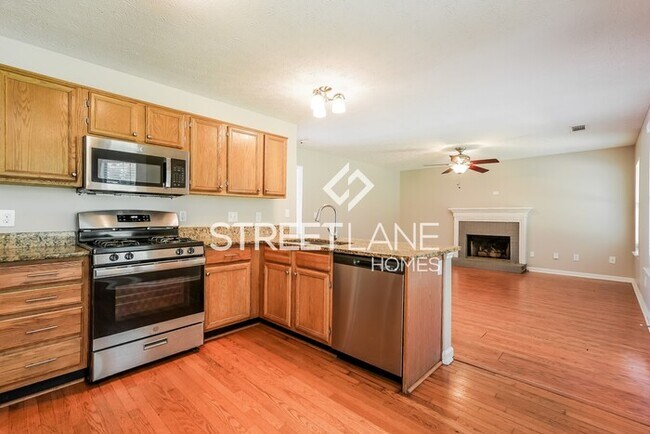 Building Photo - Charming 3 Bedroom in Atlanta!