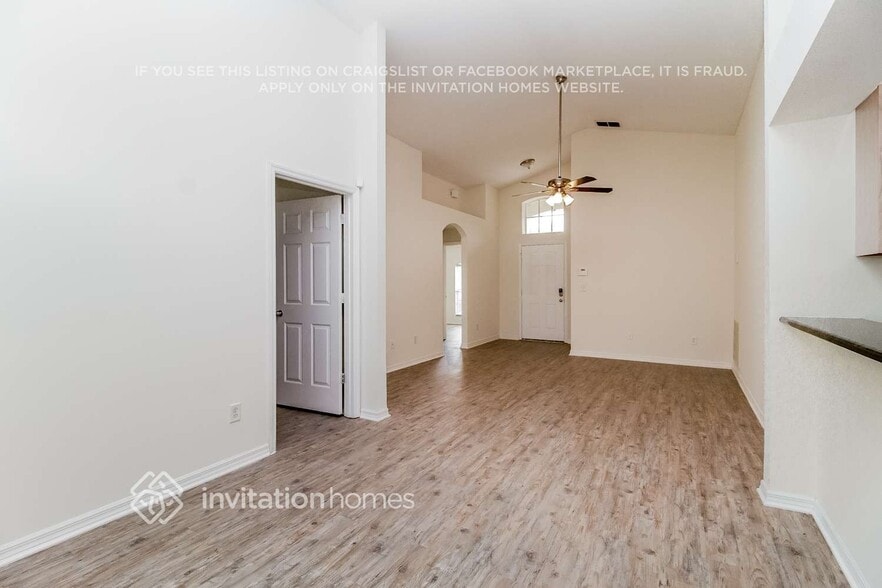 Building Photo - 5628 Mariwood Dr