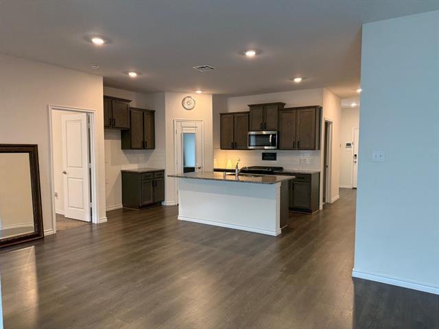 Building Photo - 1412 Chestnut Cove Dr
