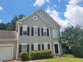 Building Photo - 211 Laurel Meadows Pkwy