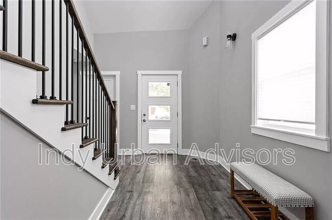 Building Photo - 1404 Spann Ave