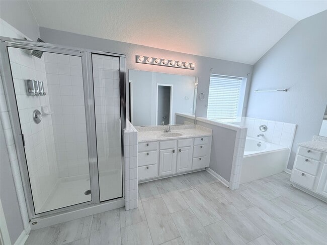 Building Photo - 4010 Tigris Ridge Dr