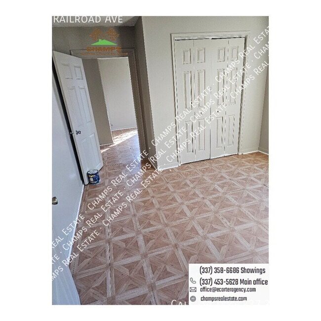 Building Photo - 1232 S Railroad Ave