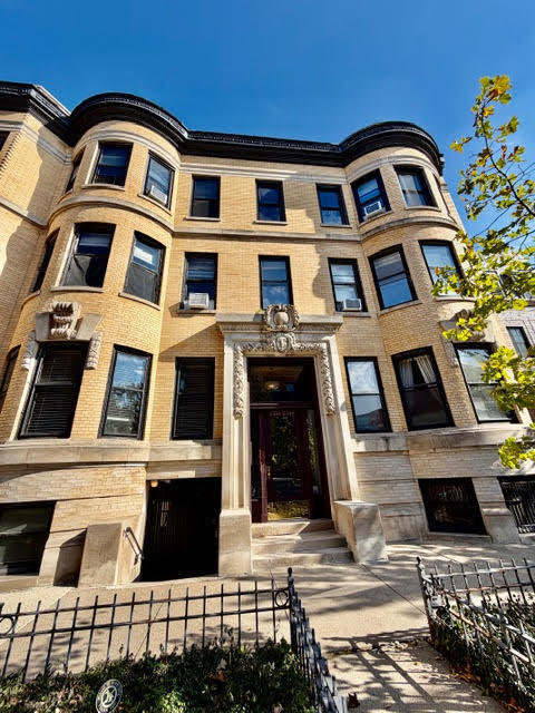 Primary Photo - 2349 N Cleveland Ave