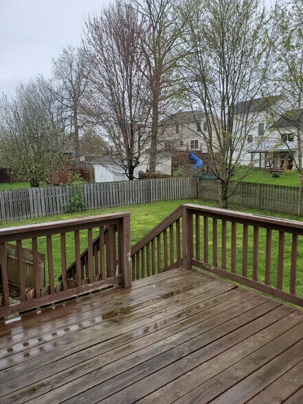 Building Photo - 1864 Pine Grove Pl