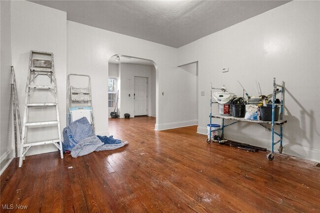 Building Photo - 15416 Waterloo Rd