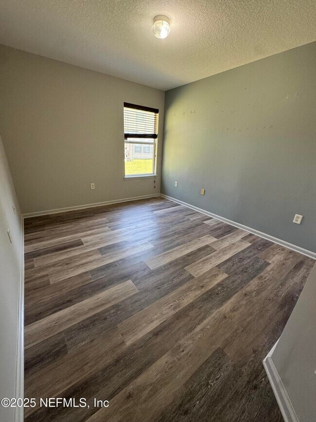 Building Photo - 6932 Morse Oaks Dr