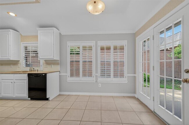 Building Photo - 13919 Aspen Cove Dr