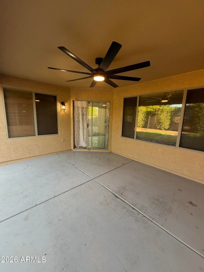 Building Photo - 46058 W Tulip Ln