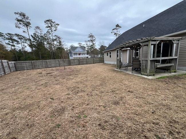 Building Photo - 310 Landon Ln