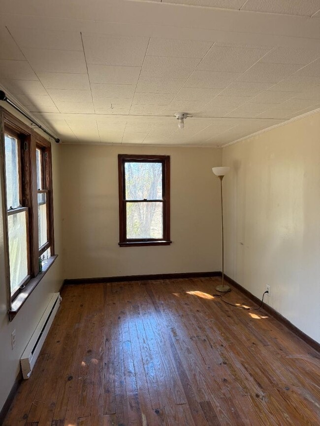 Building Photo - 2408 US-301