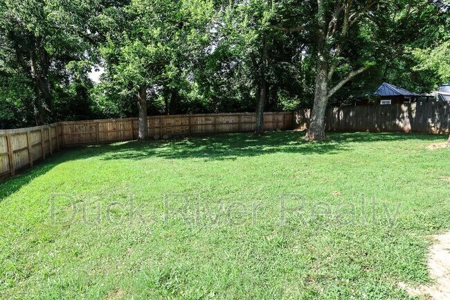 Building Photo - 130 Westover Dr