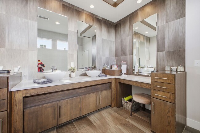 Building Photo - 4502 NW 70 Terrace