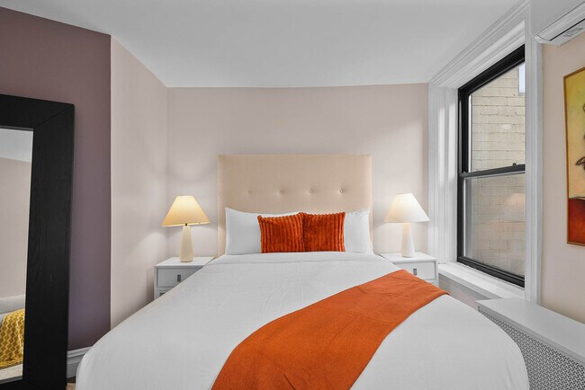 Building Photo - 179 Sullivan St