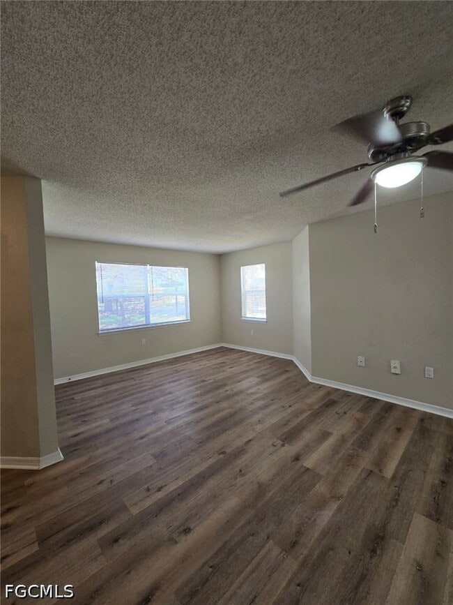 Building Photo - 12730 Equestrian Cir