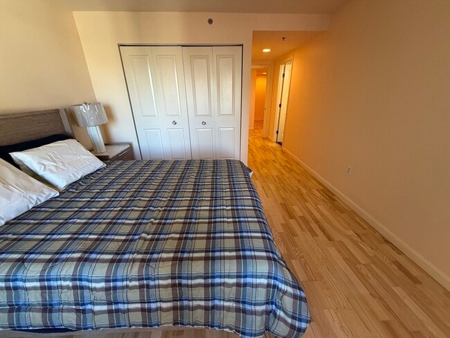 Building Photo - 8 Museum Way