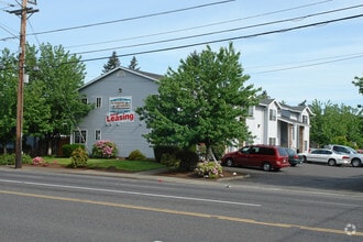 Building Photo - Sunshine Meadows