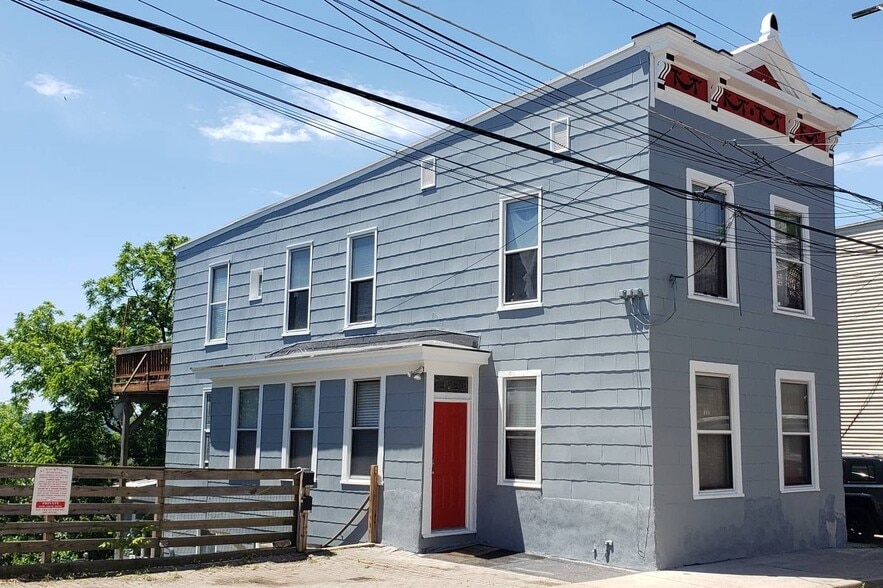 Building Photo - 539 Klotter Ave