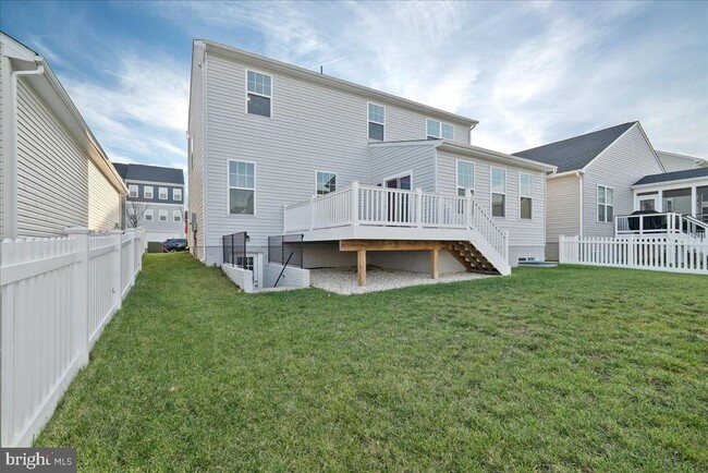 Building Photo - 115 Interlace Wy