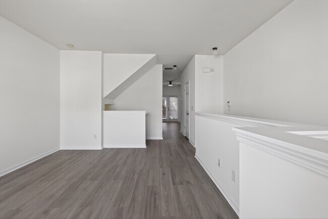 Building Photo - 1805 Liberty Pkwy NW