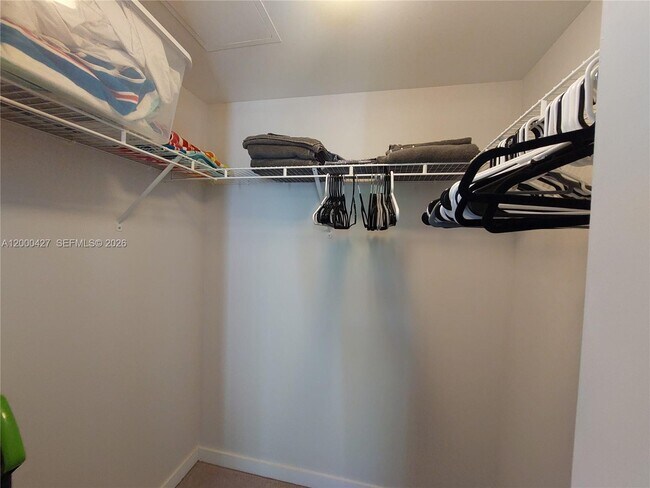 Building Photo - 31 SE 6th St