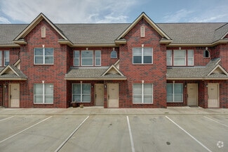 Building Photo - Wolf Run Condos