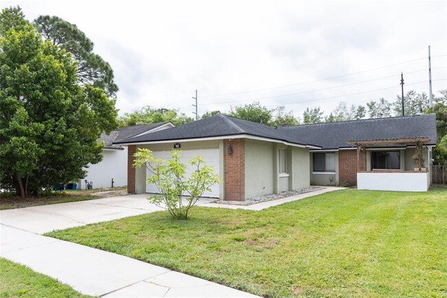 Primary Photo - 488 Newhope Dr