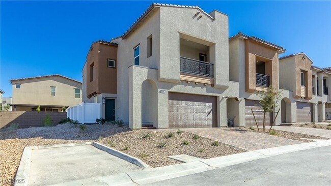 Building Photo - 2502 Vittora Pointe St