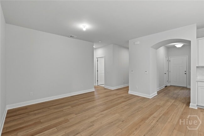 Building Photo - 147 Higginson Dr