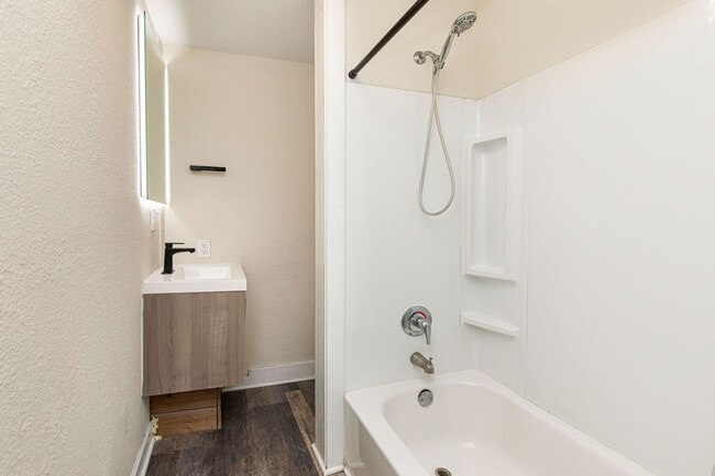 Building Photo - 1209 S Randolph St