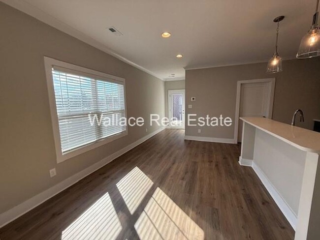 Building Photo - PRICE REDUCTION!!  BRAND NEW 3 BEDROOM TOW...