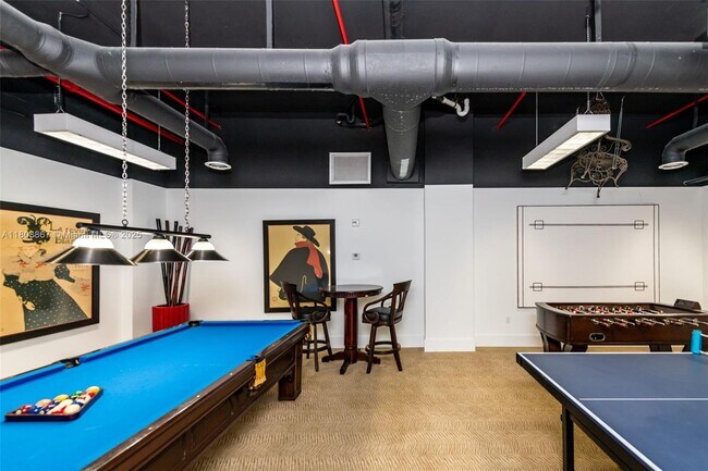 Building Photo - 10205 Collins Ave