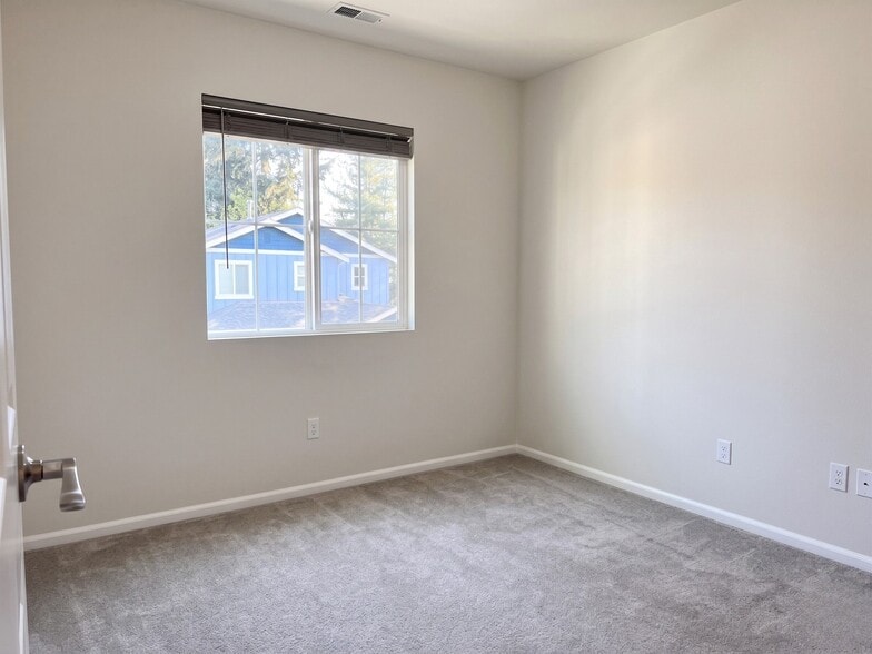 Building Photo - 24127 134th Ct SE