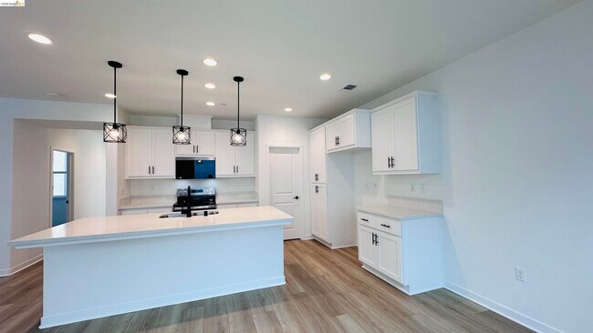 Building Photo - 2592 Night Bloom Wy