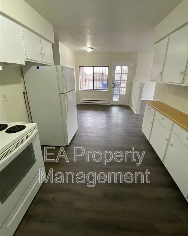 Building Photo - 12912 Marva Pl SE