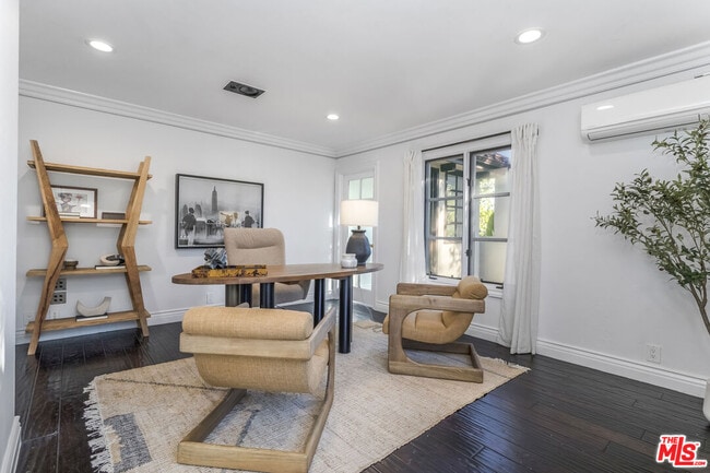 Building Photo - 17230 Silver Ln